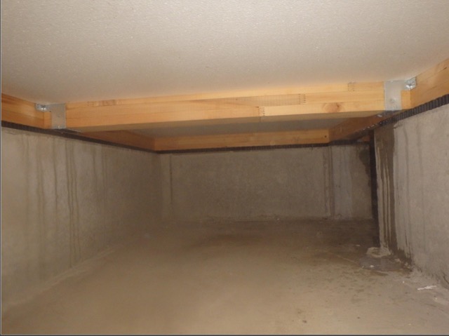 埼玉県桶川市にある築11年の一戸建て住宅の床下点検写真