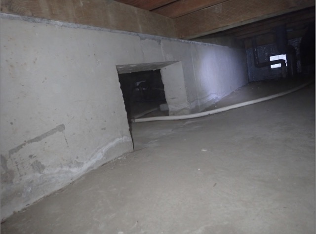 千葉県千葉市花見川区にある築28年の一戸建て住宅の基礎補強工事の施工前画像